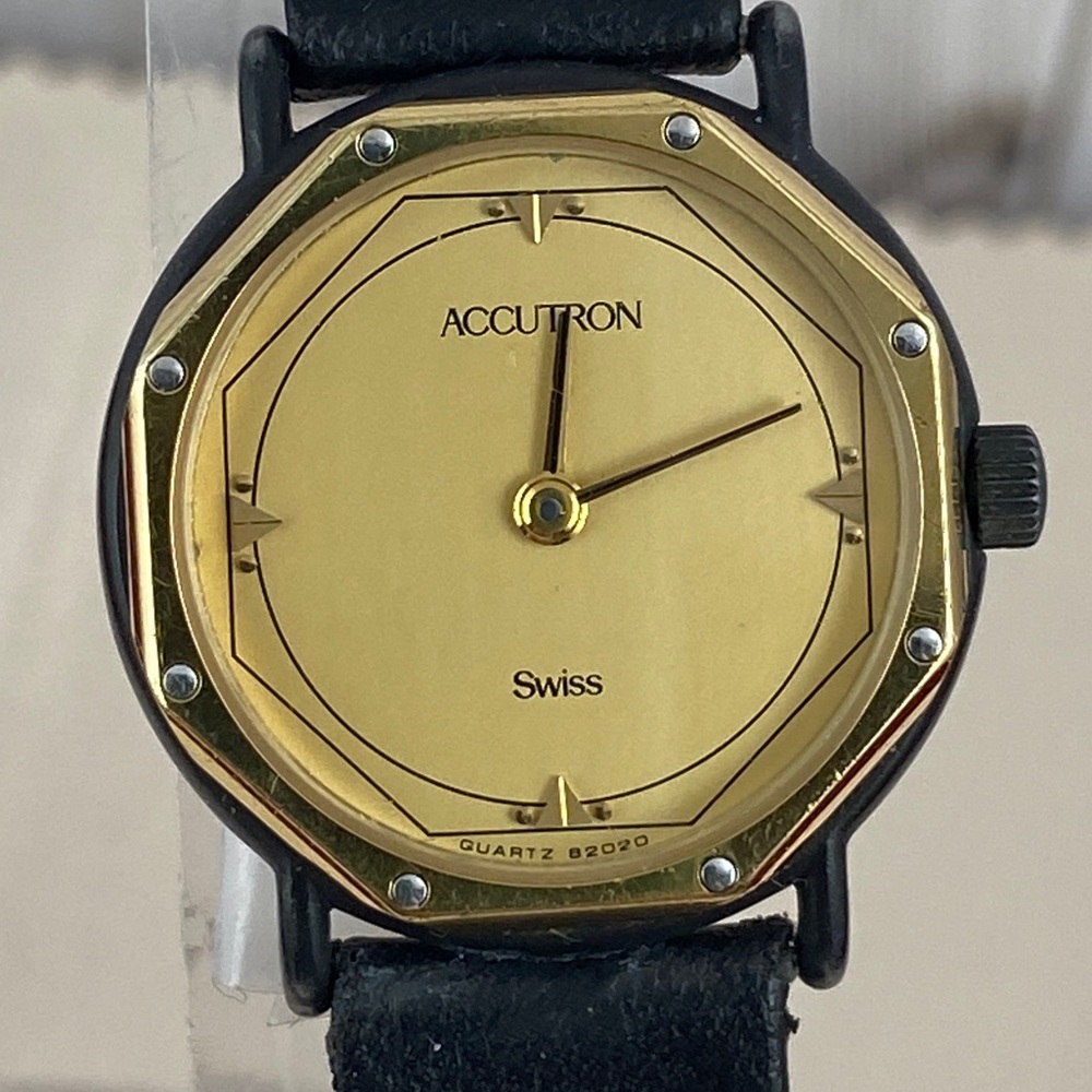 VINTAGE Bulova ACCUTRON Swiss Quarts Evening Sports Watch